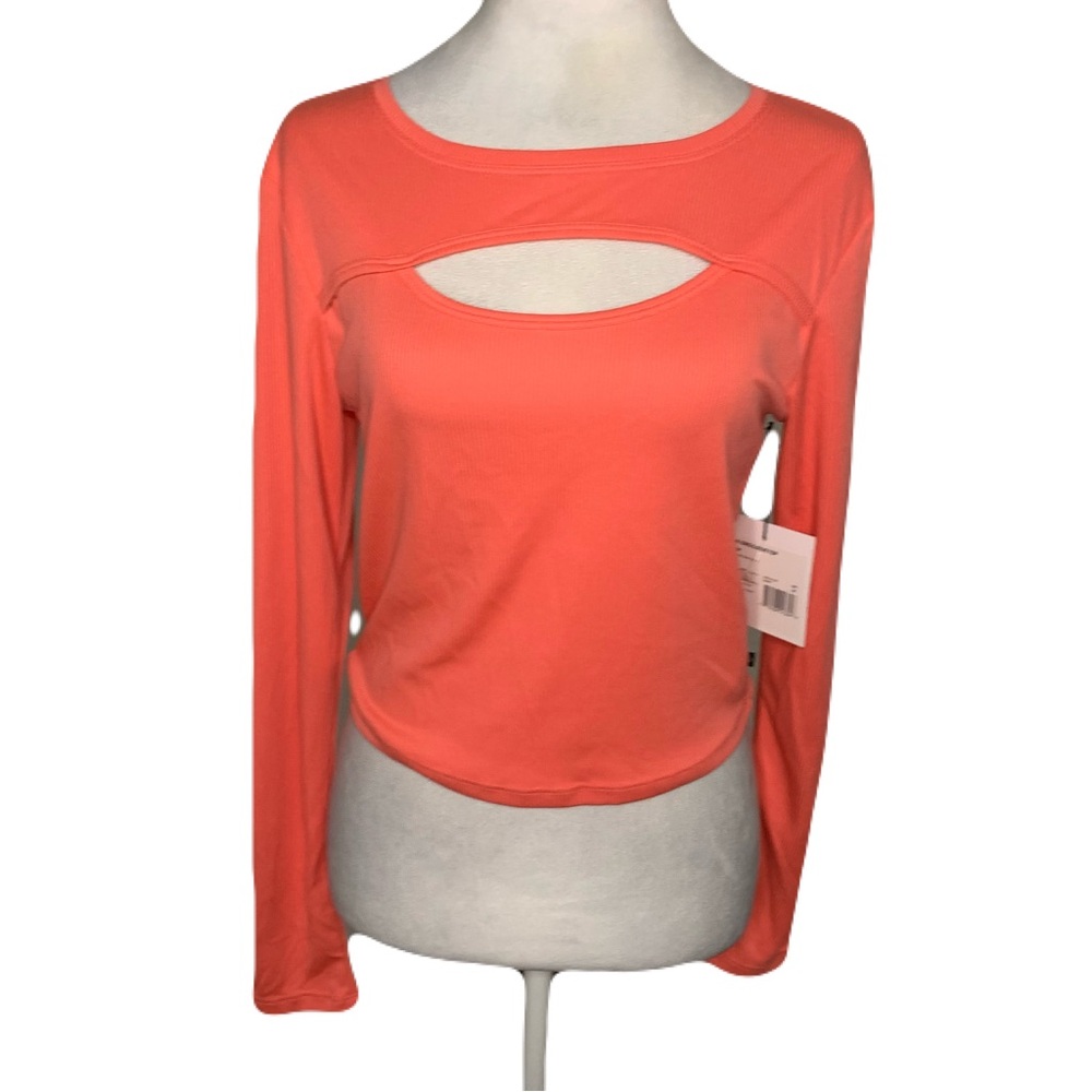 NWT Cycle House Womens Medium Cropped Athletic Cycling Cut Out Loungewear Top